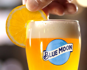 白鶴酒造 BLUE MOON（ブルームーン）  レモン